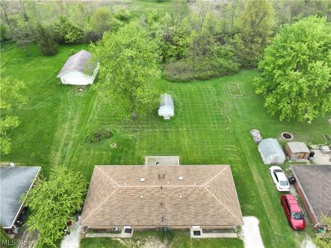 3823-3827 Richlawn Road Richfield OH 44286