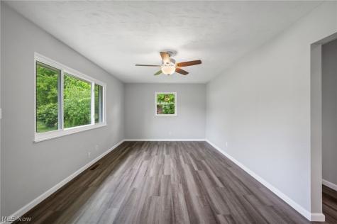3823-3827 Richlawn Road Richfield OH 44286