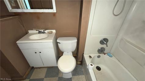 705 E 155th Street Cleveland OH 44110