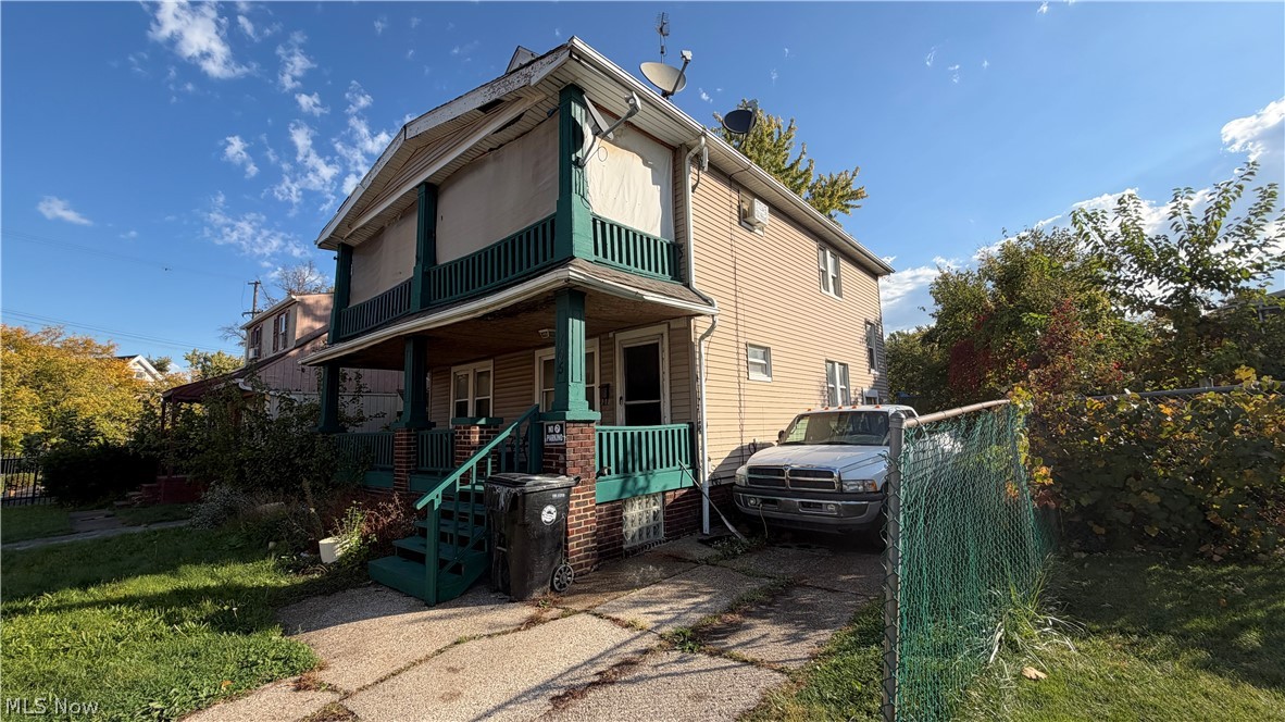 705 E 155th Street Cleveland OH 44110