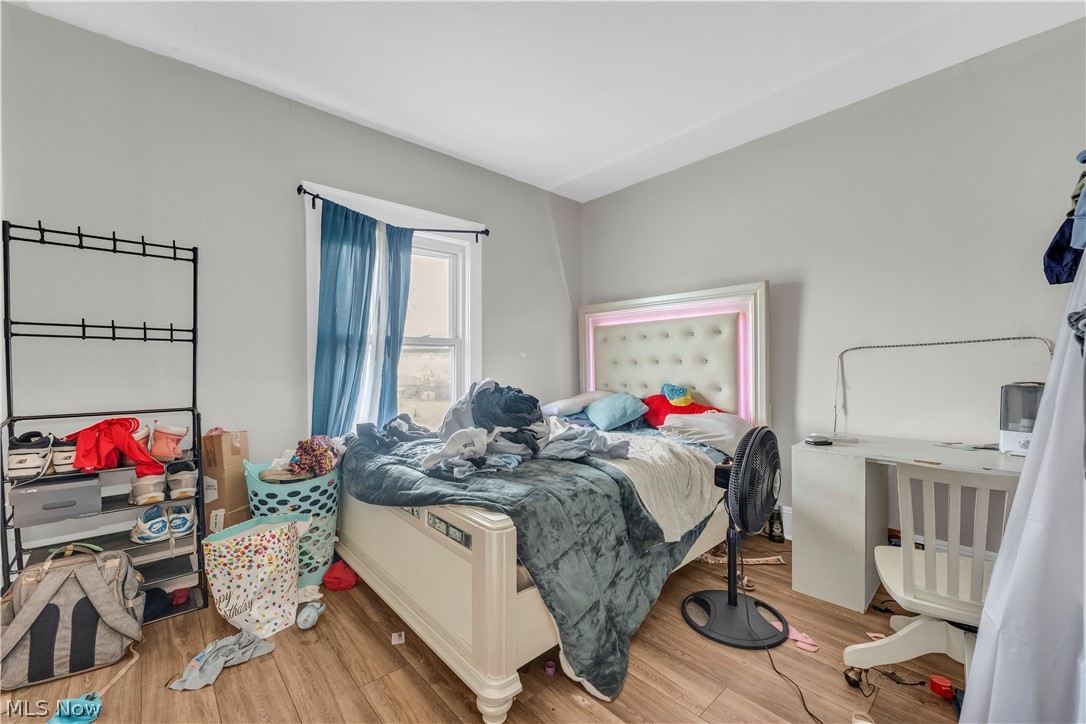 3098 W 101st Street Cleveland OH 44111