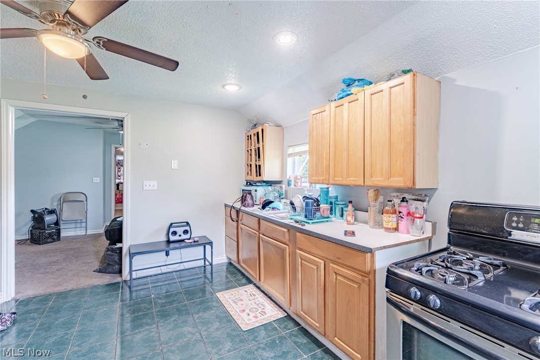 7602 Berry Avenue Cleveland OH 44102