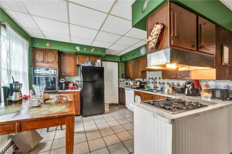 772 Broadway Avenue Bedford OH 44146