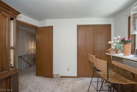 5144 Orchard Park Drive Parma OH 44134