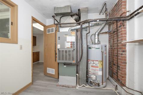 5144 Orchard Park Drive Parma OH 44134