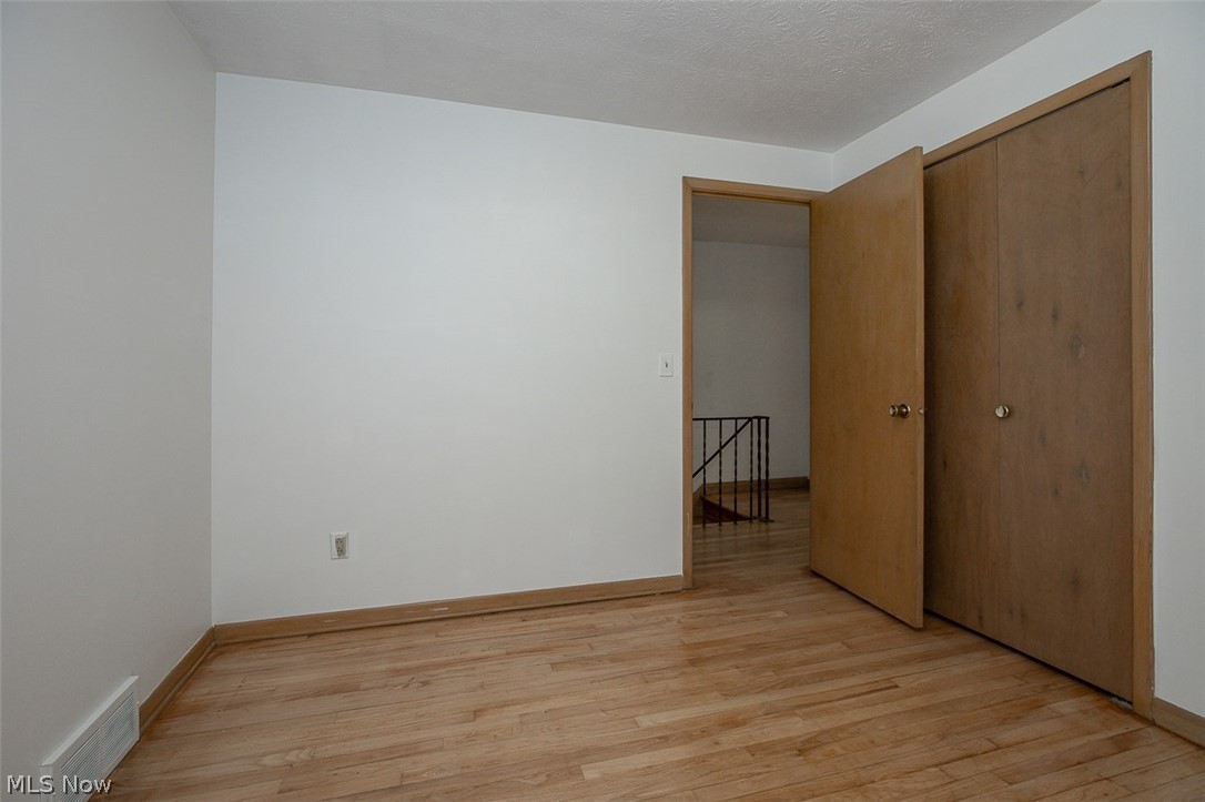 5144 Orchard Park Drive Parma OH 44134