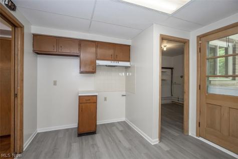 5144 Orchard Park Drive Parma OH 44134