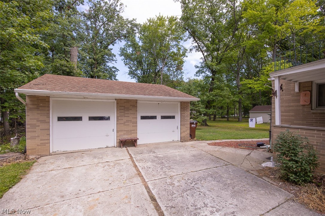 5144 Orchard Park Drive Parma OH 44134