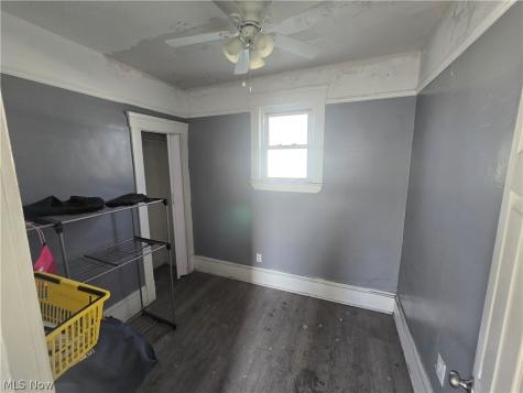 1087 E 64th Street Cleveland OH 44103
