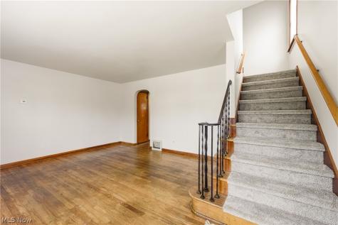 1105-1107 W 6th Street Lorain OH 44052