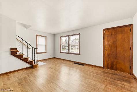 1105-1107 W 6th Street Lorain OH 44052