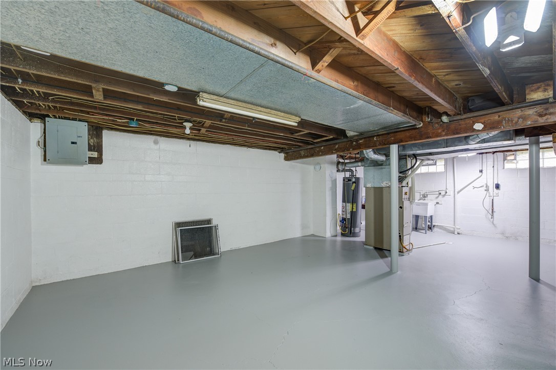 1105-1107 W 6th Street Lorain OH 44052