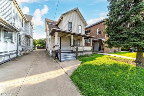 2809 Archwood Avenue Cleveland OH 44109