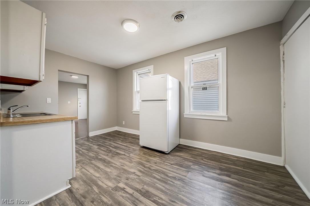 2809 Archwood Avenue Cleveland OH 44109