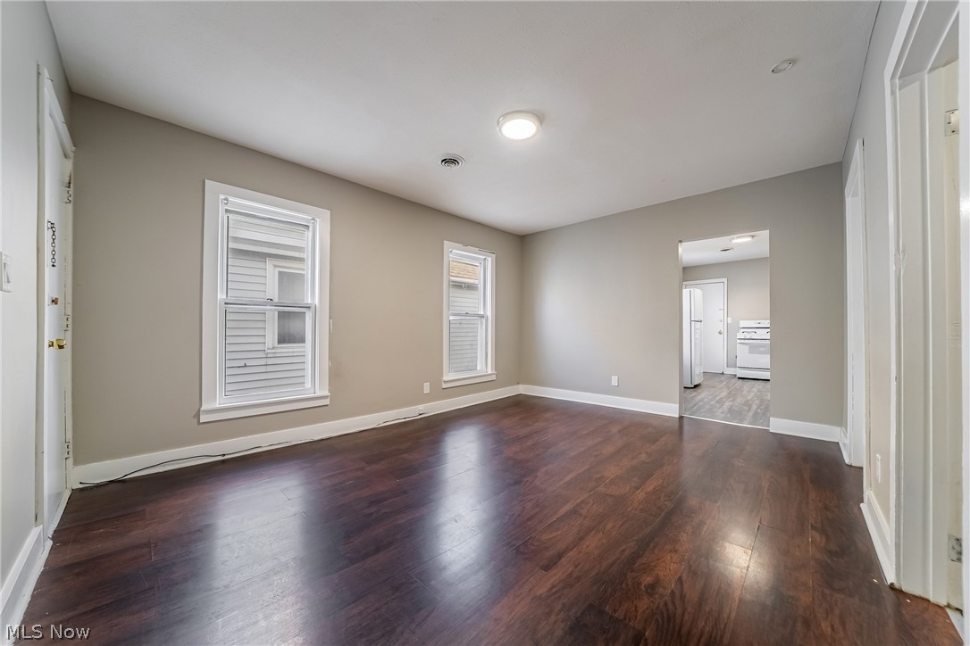 2809 Archwood Avenue Cleveland OH 44109