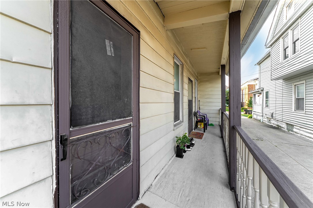 2809 Archwood Avenue Cleveland OH 44109