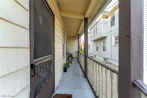 2809 Archwood Avenue Cleveland OH 44109