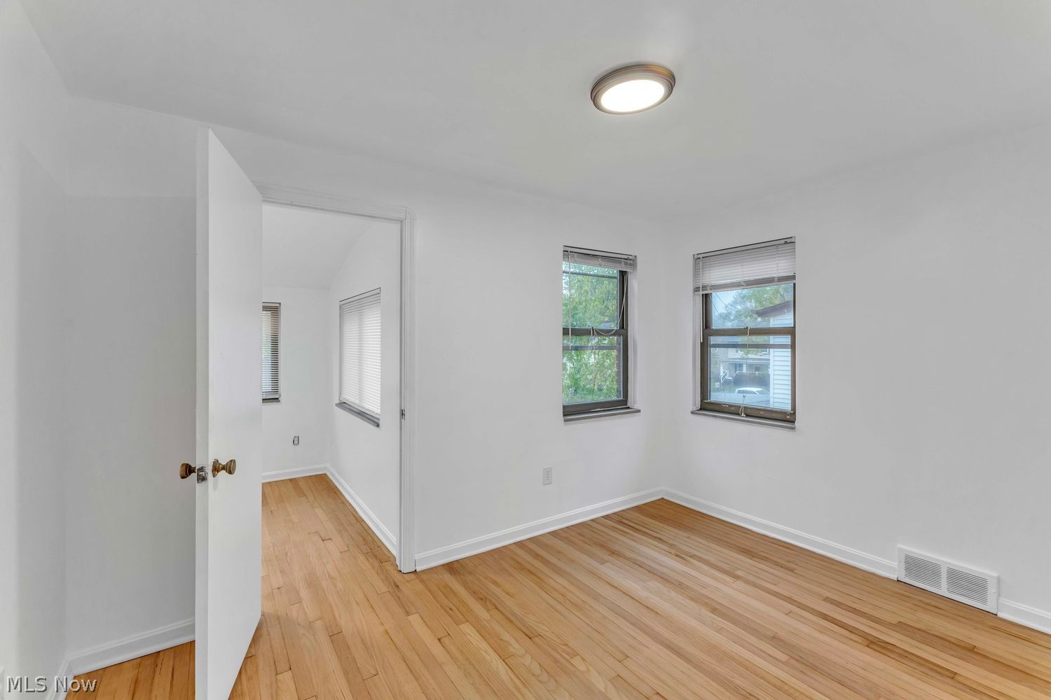 3098 Warren Road Cleveland OH 44111