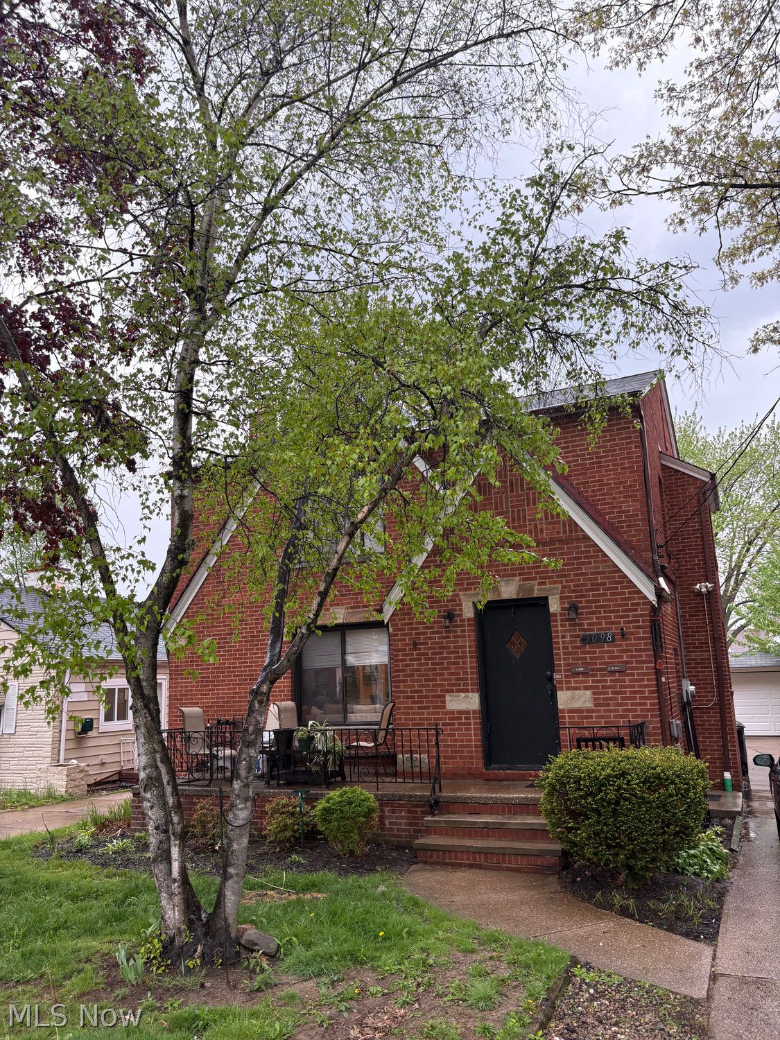 3098 Warren Road Cleveland OH 44111
