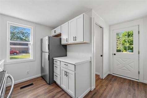 18 Edison Street Oberlin OH 44074