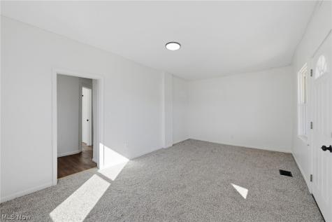 18 Edison Street Oberlin OH 44074