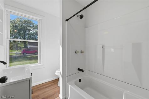 18 Edison Street Oberlin OH 44074