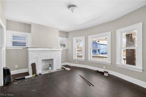 456 E 149th Street Cleveland OH 44110
