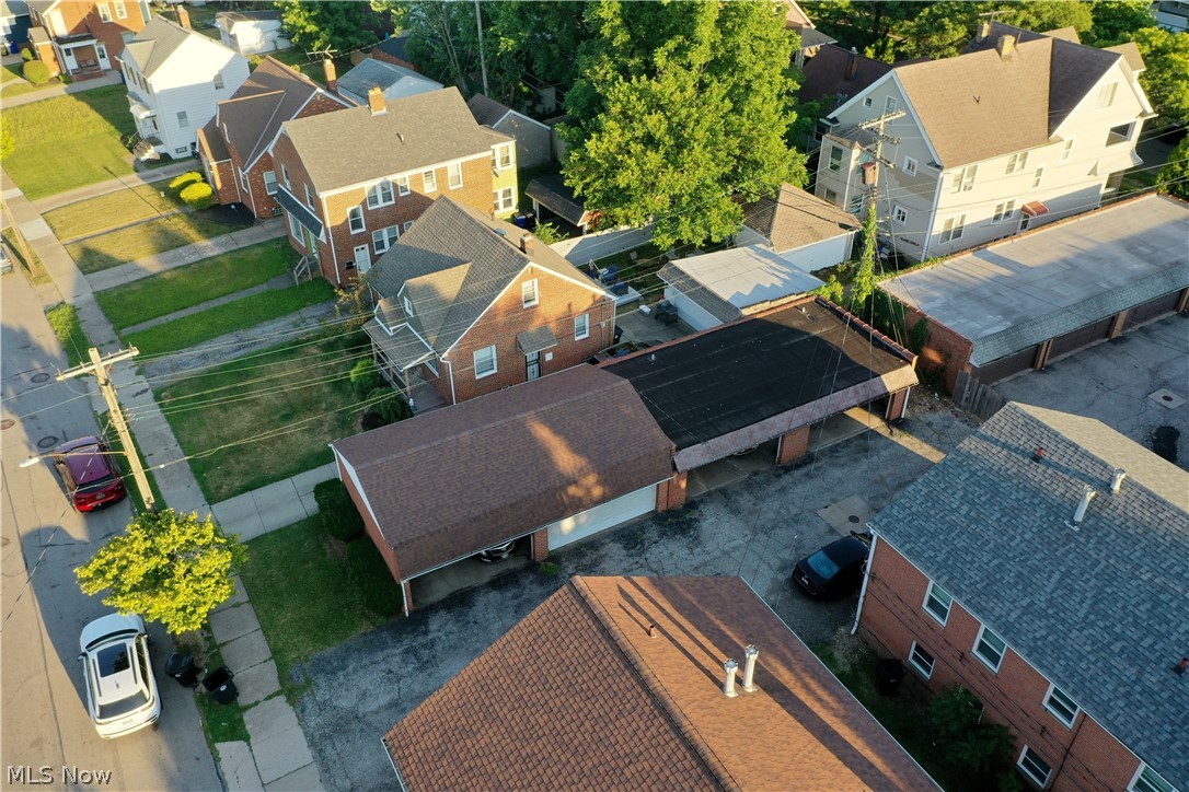 17902 Lake Shore Boulevard Cleveland OH 44119