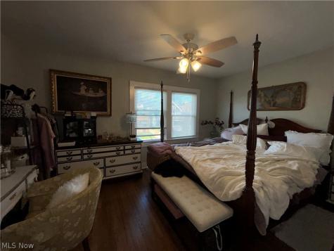 1305 W 106th Street Cleveland OH 44102