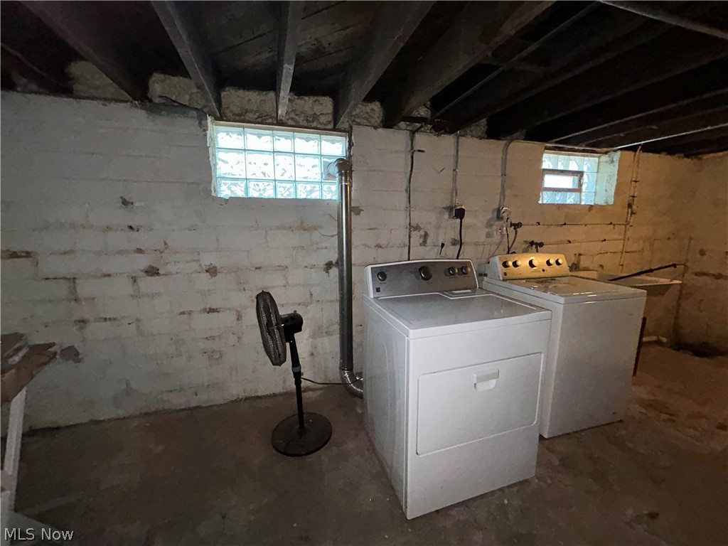 1305 W 106th Street Cleveland OH 44102