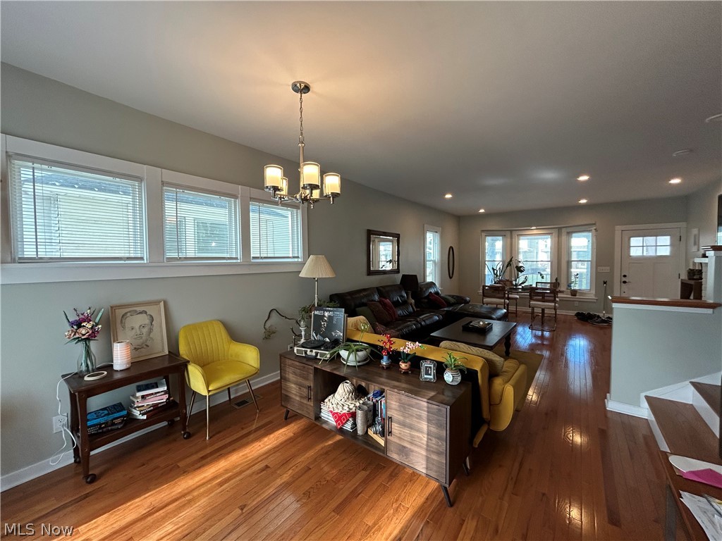 1305 W 106th Street Cleveland OH 44102