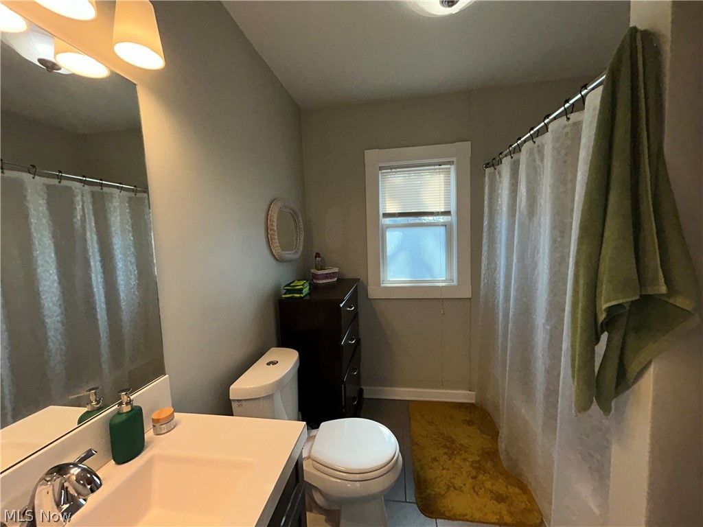 1305 W 106th Street Cleveland OH 44102