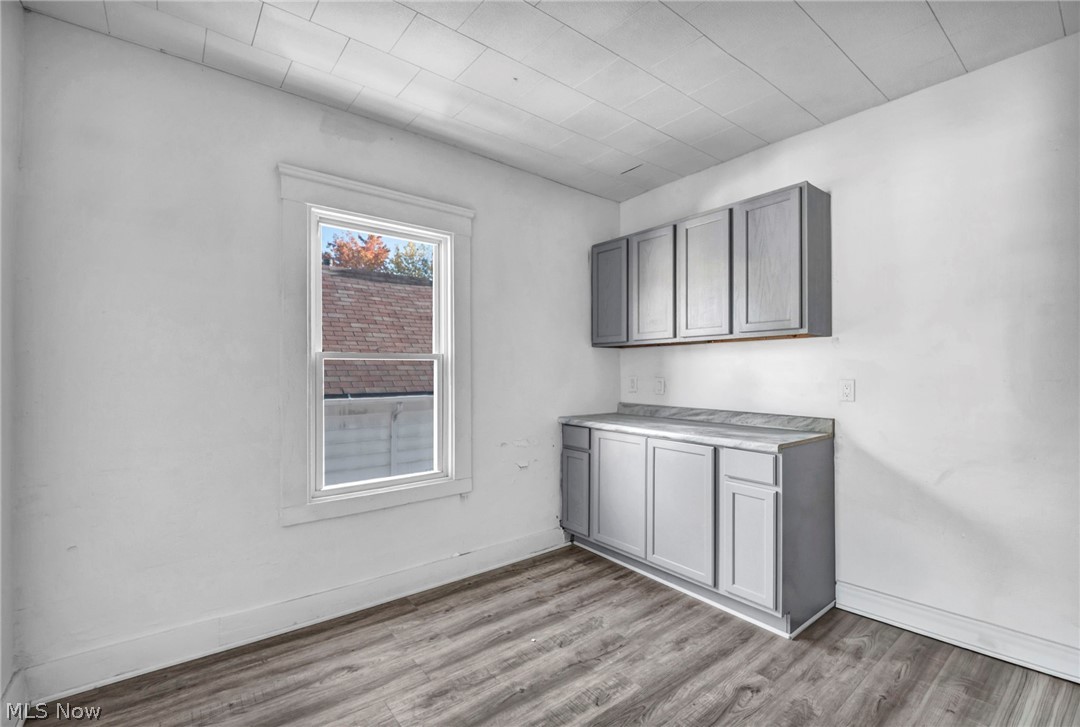 1068 E 68th Street Cleveland OH 44103