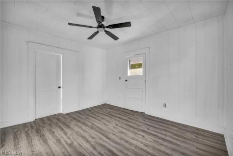 1068 E 68th Street Cleveland OH 44103