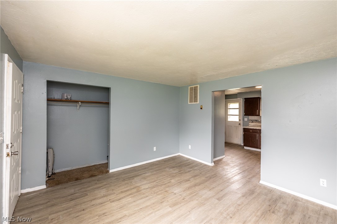 211 Brace Avenue Elyria OH 44035