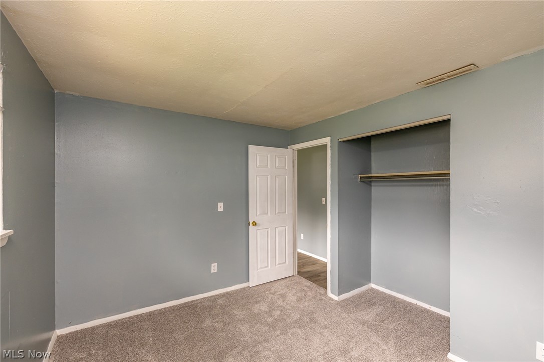 211 Brace Avenue Elyria OH 44035