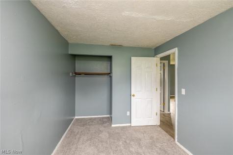 211 Brace Avenue Elyria OH 44035