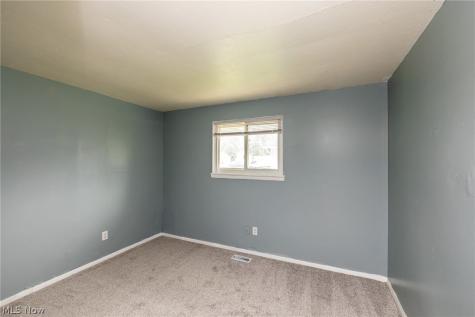 211 Brace Avenue Elyria OH 44035