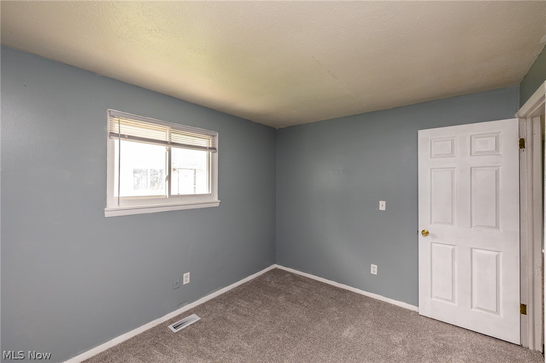 211 Brace Avenue Elyria OH 44035