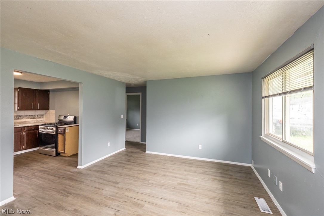 211 Brace Avenue Elyria OH 44035