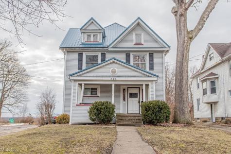 826 Michigan Avenue Youngstown OH 44504