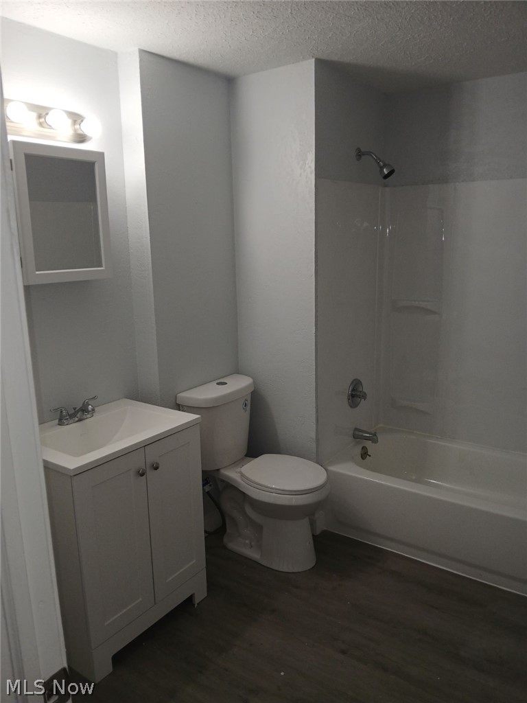 6723 Clement Avenue Cleveland OH 44105