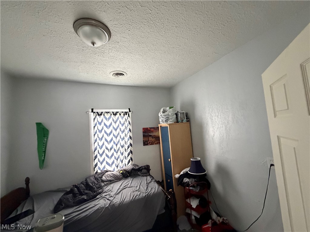 6723 Clement Avenue Cleveland OH 44105