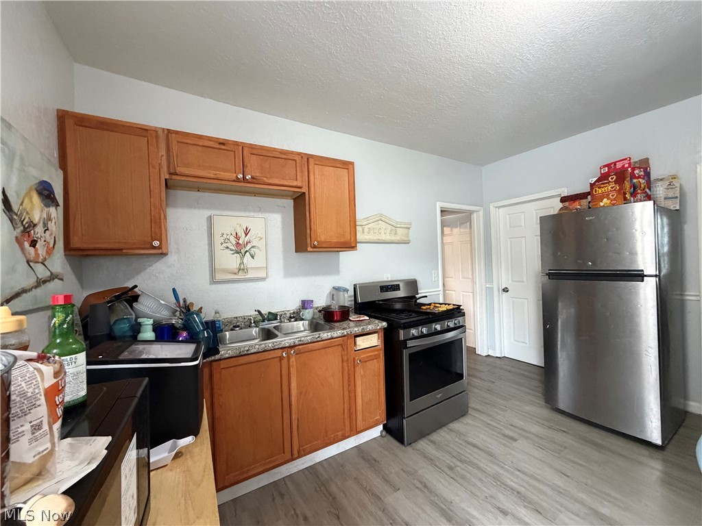 6723 Clement Avenue Cleveland OH 44105