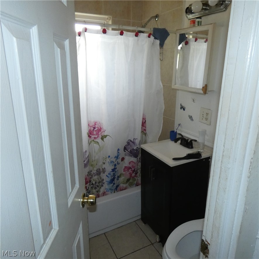 12021 Forest Avenue Cleveland OH 44120