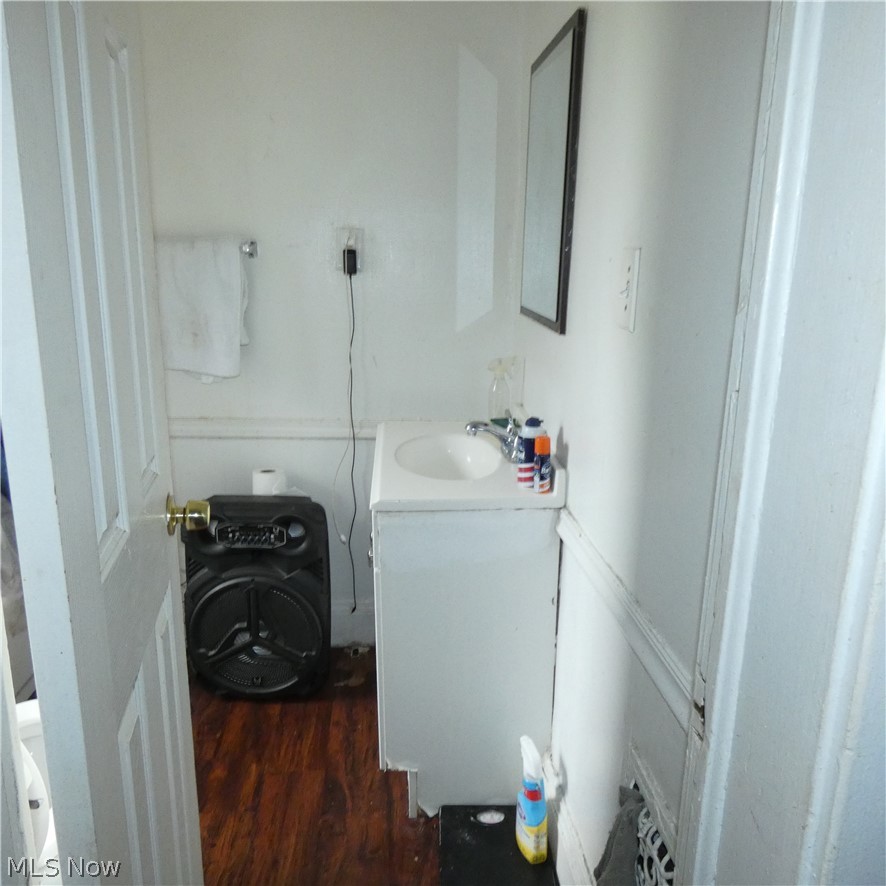 12021 Forest Avenue Cleveland OH 44120