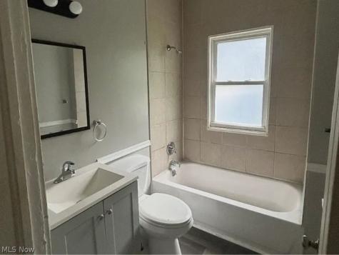12021 Forest Avenue Cleveland OH 44120