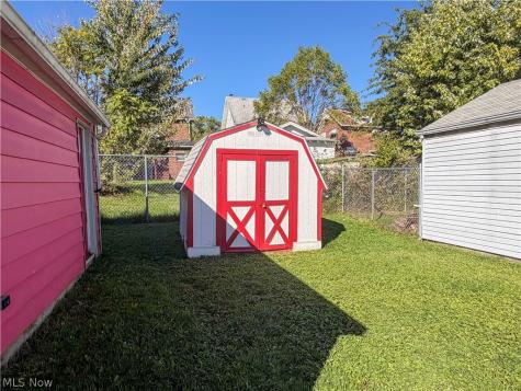 26 N Glenellen Avenue Youngstown OH 44509