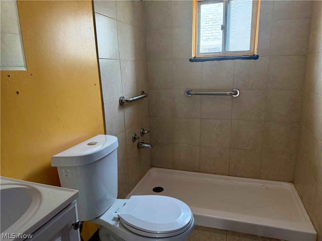 3847-3849 W 136th Street Cleveland OH 44111
