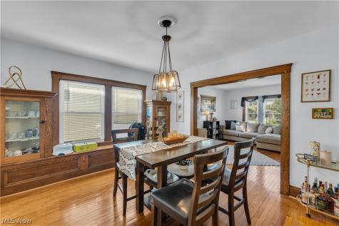 1485 Orchard Grove Avenue Lakewood OH 44107